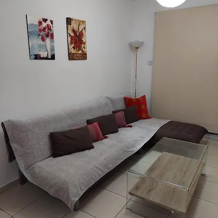 City Center 02 Apartment Larnaca